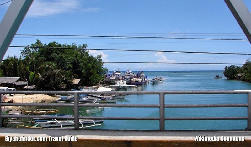 Bohol Travel Tourist Spots - Loay Traditional Boatbuilders Village